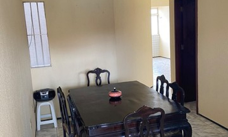 Apartamento De Frent...