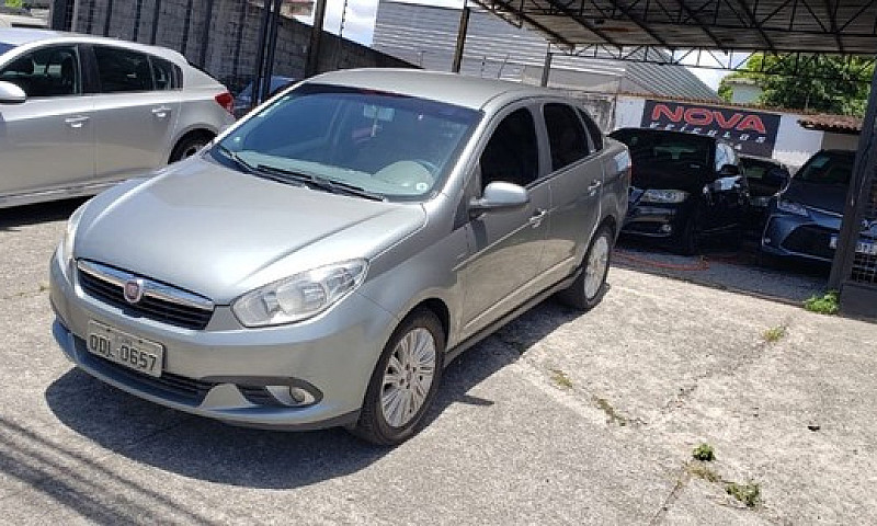 Grand Siena 1.6 Esse...