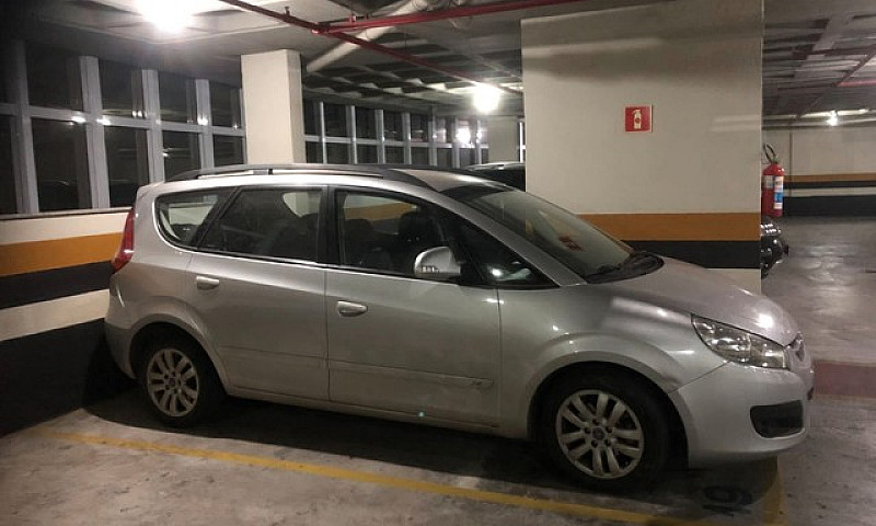 Vendo J6 2012...