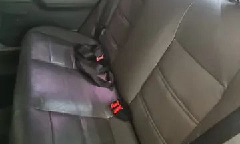 Vw / Polo Sedan 1.6...