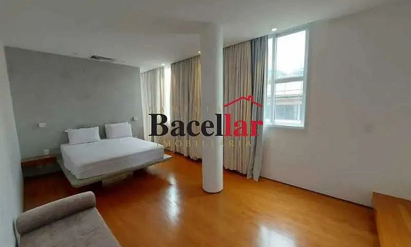 Cobertura : / Reside...