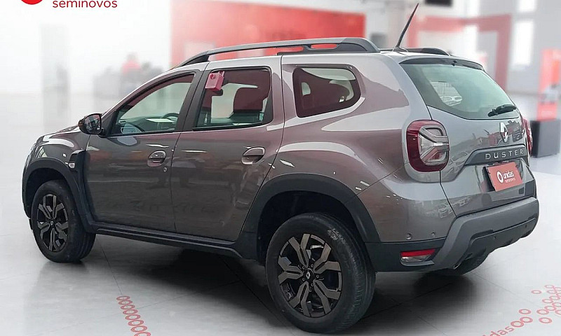 Renault Duster Iconi...
