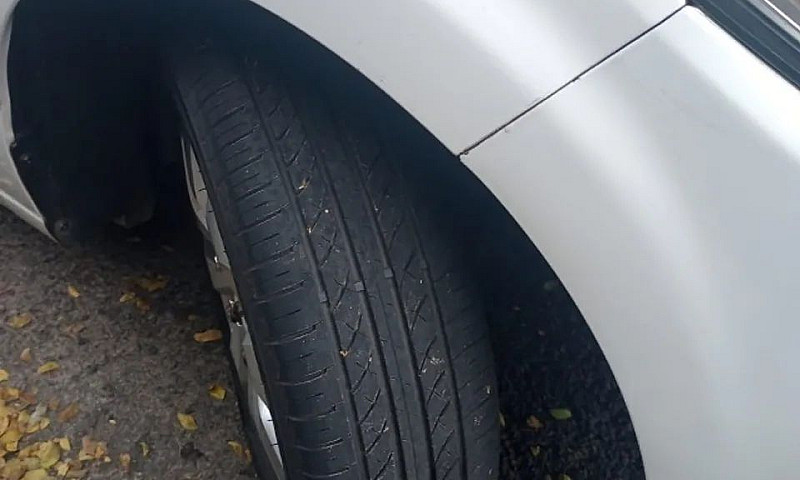 Chevrolet Prisma Sed...