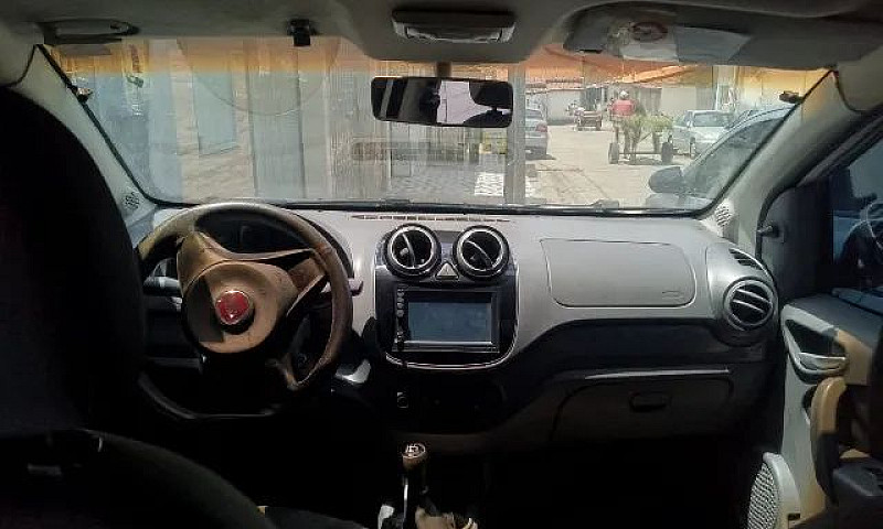 Fiat Palio Attractiv...