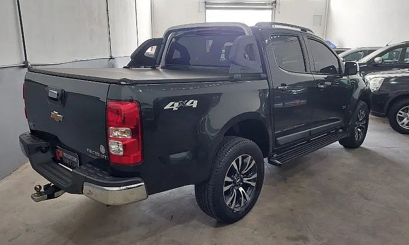 Chevrolet S10 Pick-U...