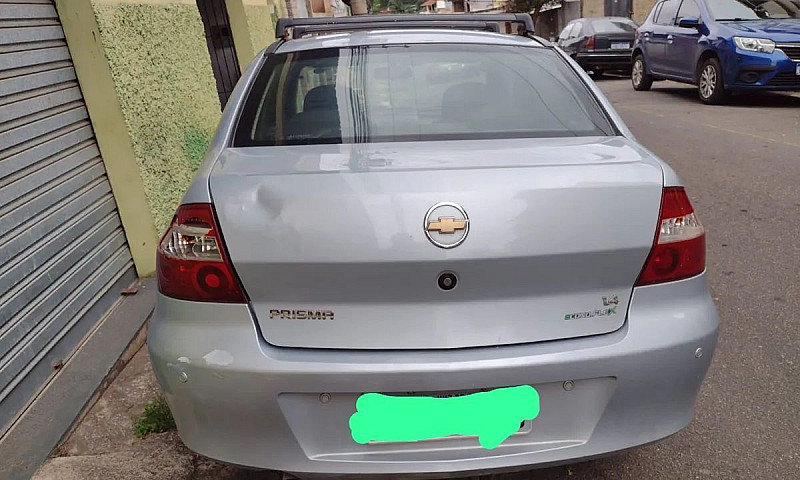 Chevrolet Prisma Sed...