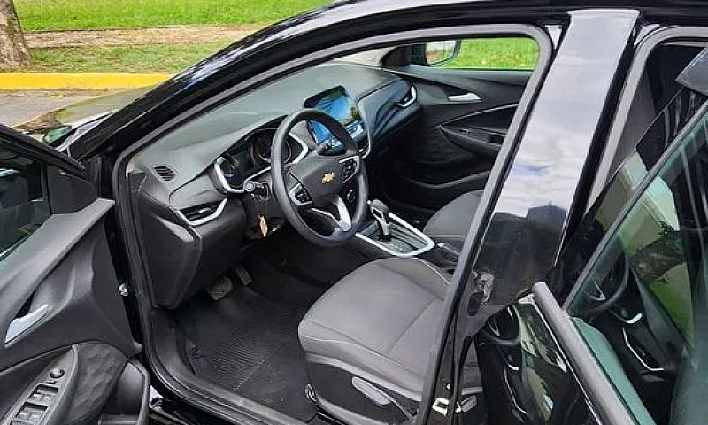 Chevrolet Onix Plus ...