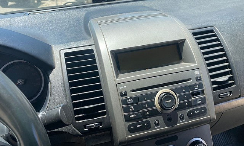 Vendo Nissan Sentra ...