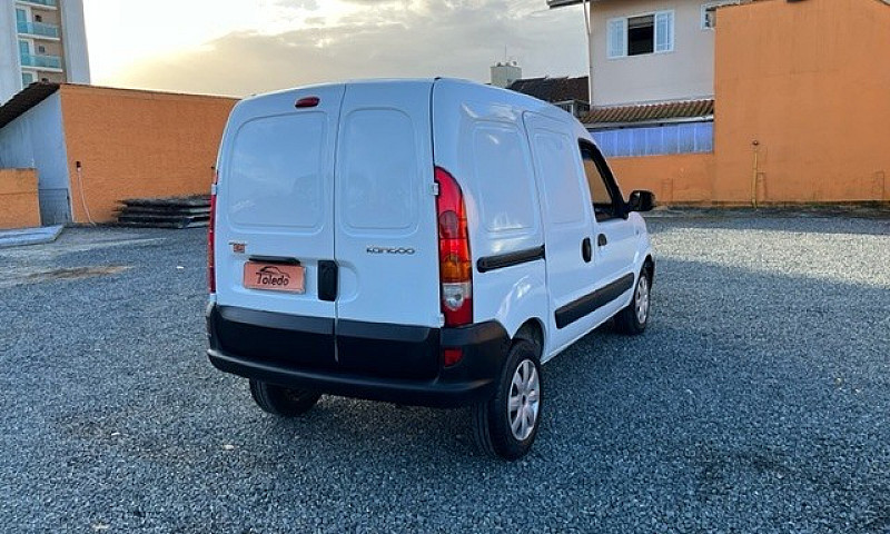 Kangoo 2016 - Abaixo...