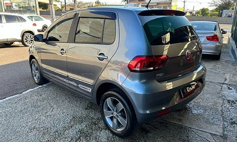 Volkswagen Fox 1.6 M...