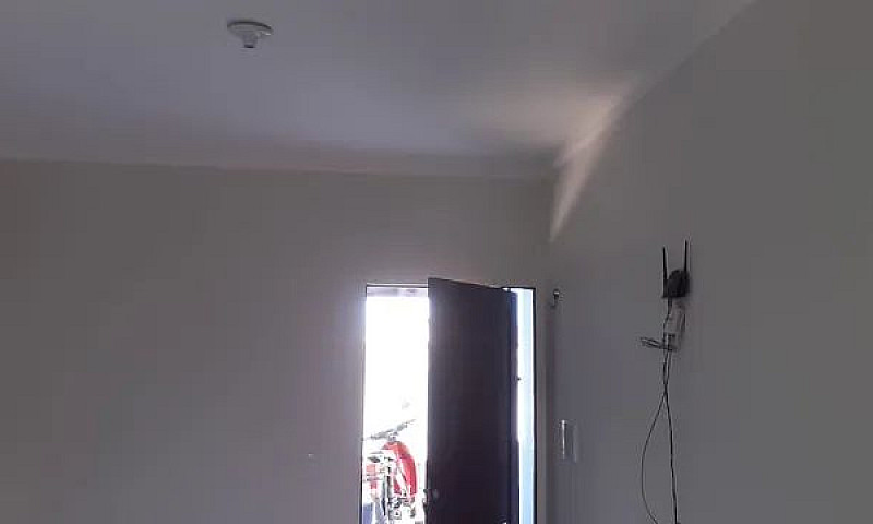 Casa Em Canoa Quebra...
