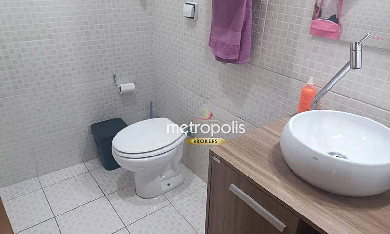 Sobrado À Venda, 219...