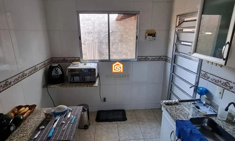 Casa Linear De 2 Qua...