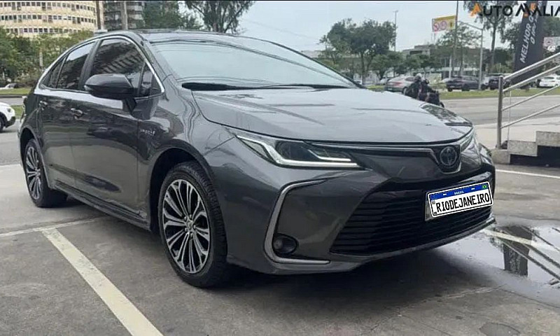 Toyota Corolla Altis...