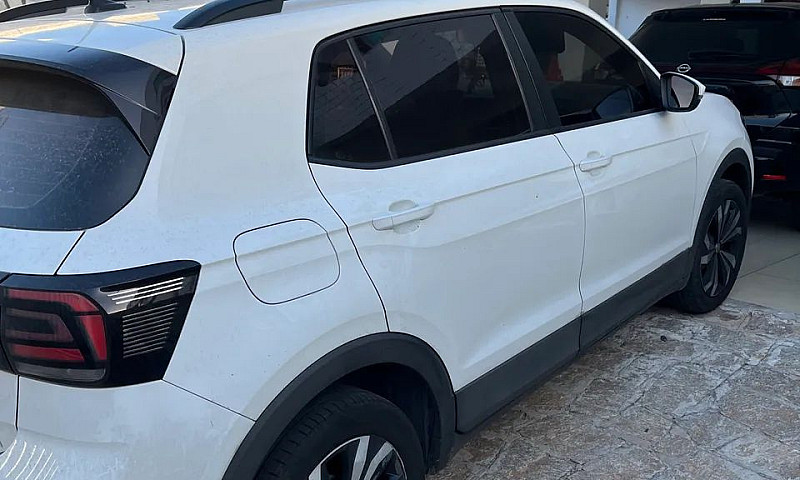 Volkswagen T-Cross 1...