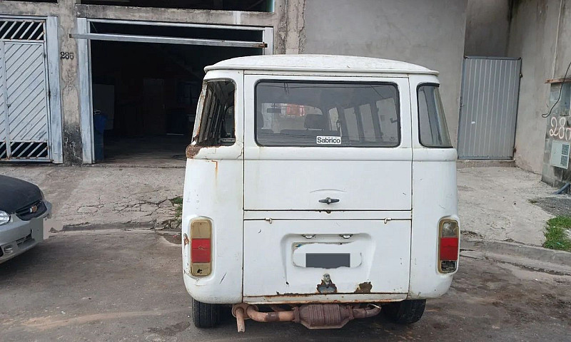 Volkswagen Kombi Sta...