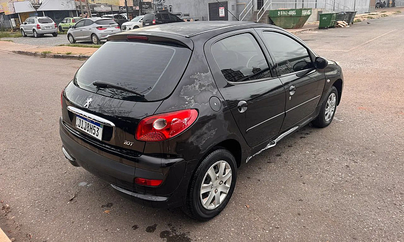 Peugeot 207 Xr 1.4 F...