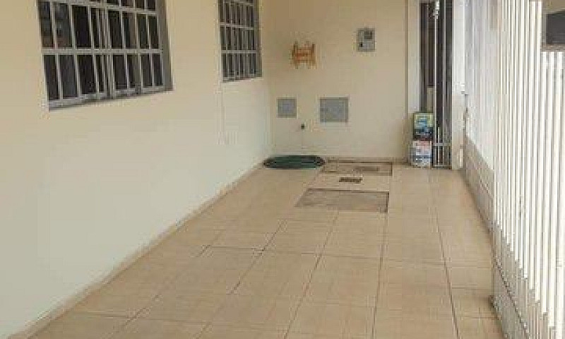 # Casa Em Serra Dour...
