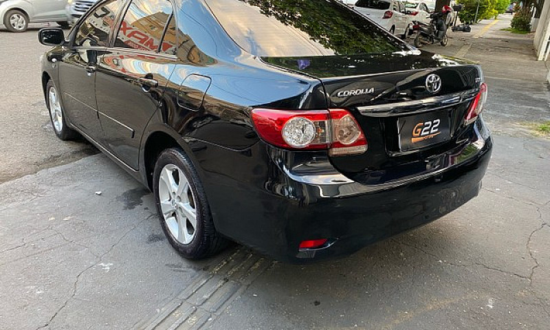 Corolla Gli 1.8 Aut....