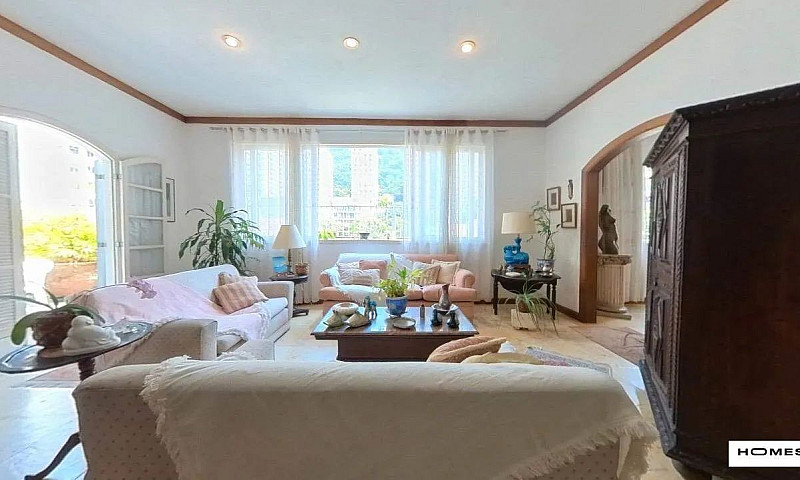 Hoomes Vende Belíssi...