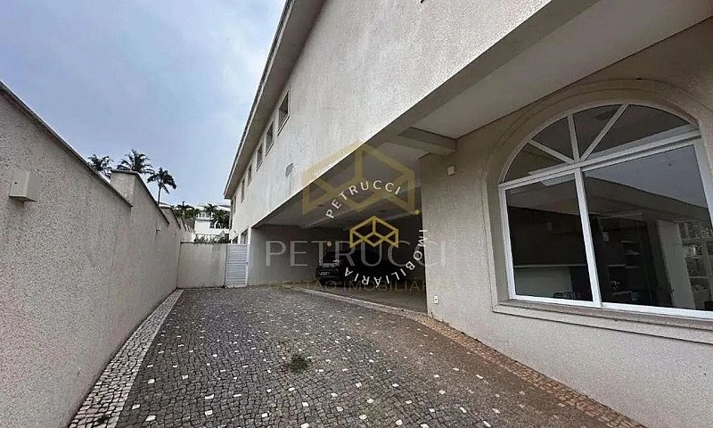 Casa Residencial À V...
