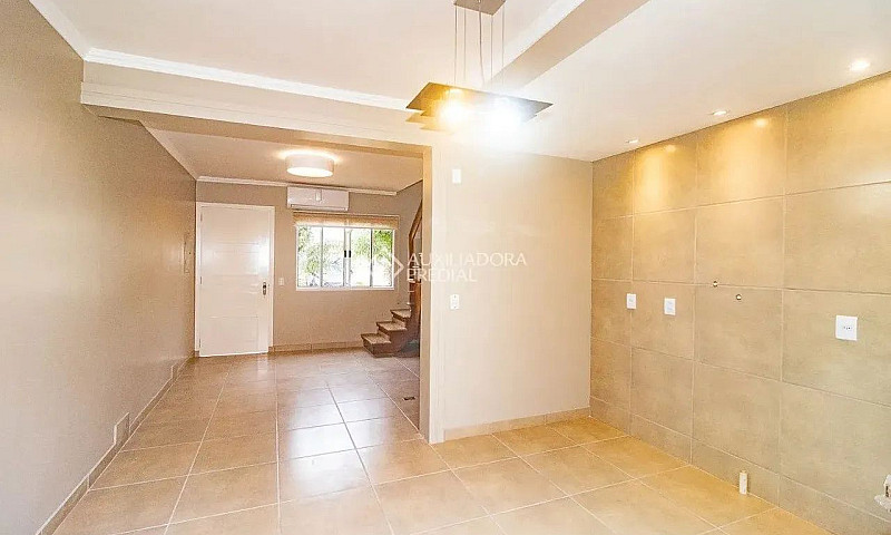 Casa Em Condomínio 2...