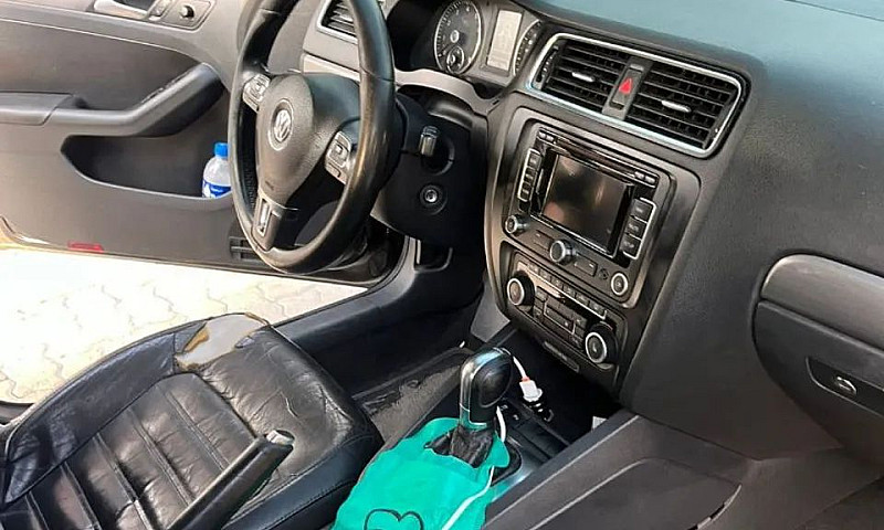 Volkswagen Jetta Hig...