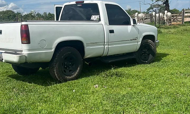 Chevrolet Silverado ...