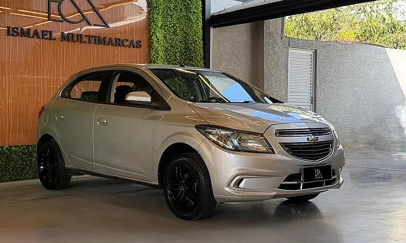 Chevrolet Onix Hatch...