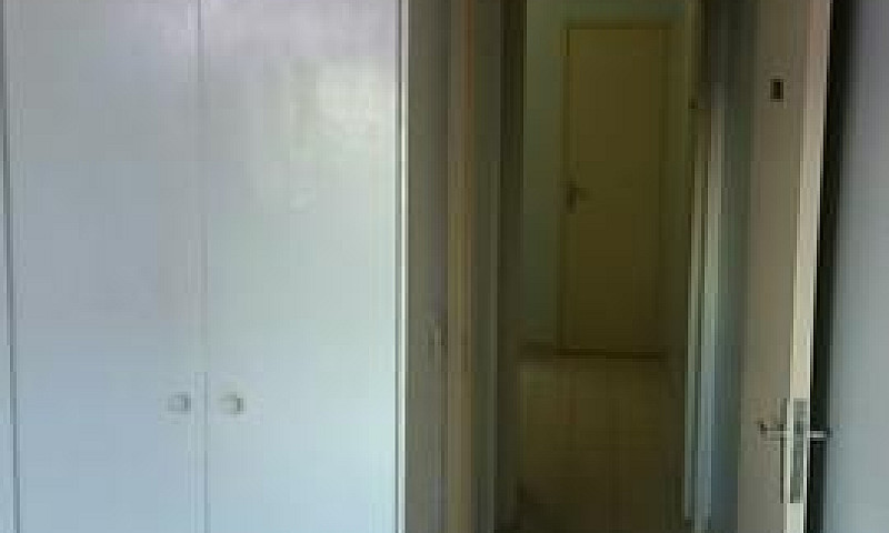 Aluga-Se Apartamento...