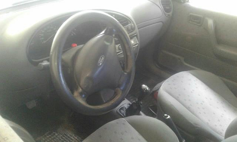 Vendo Fiesta Sedan S...