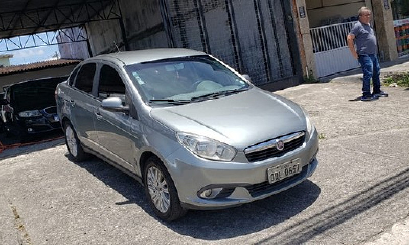Grand Siena 1.6 Esse...