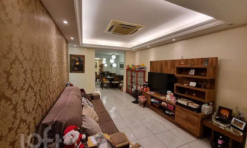 Apartamento À Venda ...