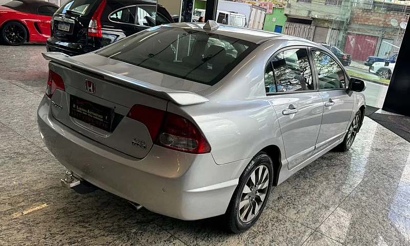Honda Civic 1.8 Carr...