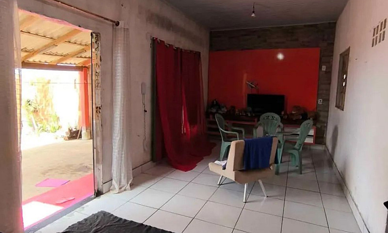 Lv* Vende-Se Casa Em...