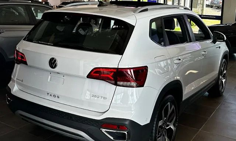 Volkswagen Taos Zero...