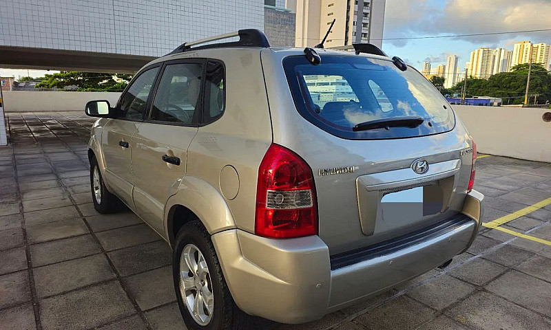 Tucson Gls 2.0 Autom...