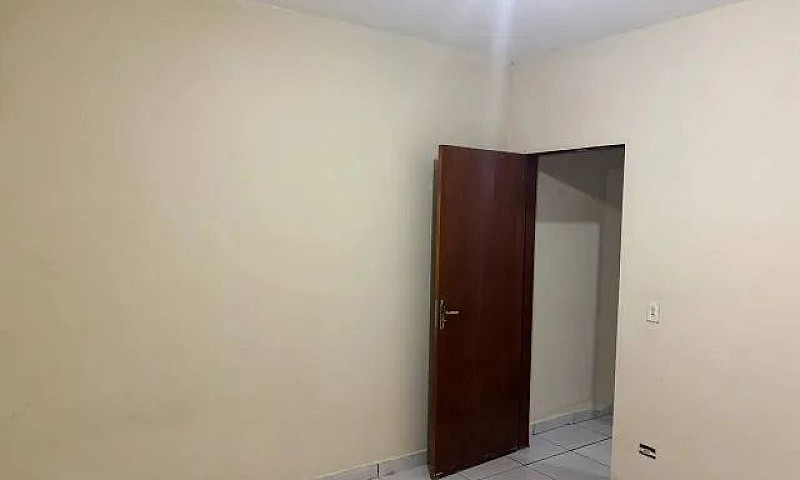Excelente Em Casa Em...