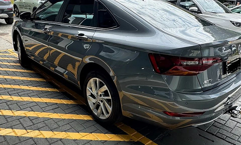 Volkswagen Jetta Com...