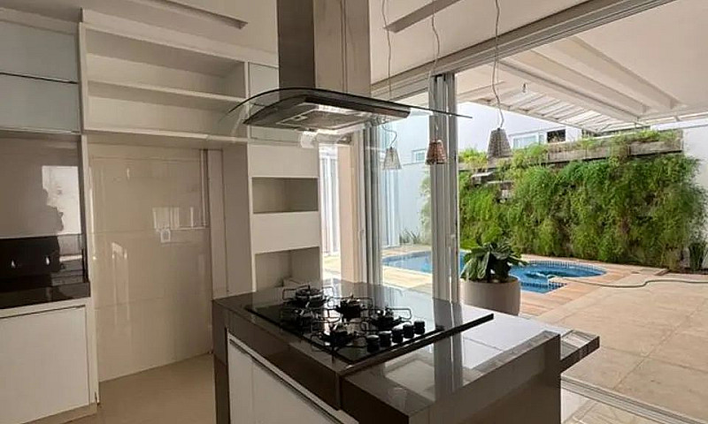 Sobrado, 325 M², 3 Q...