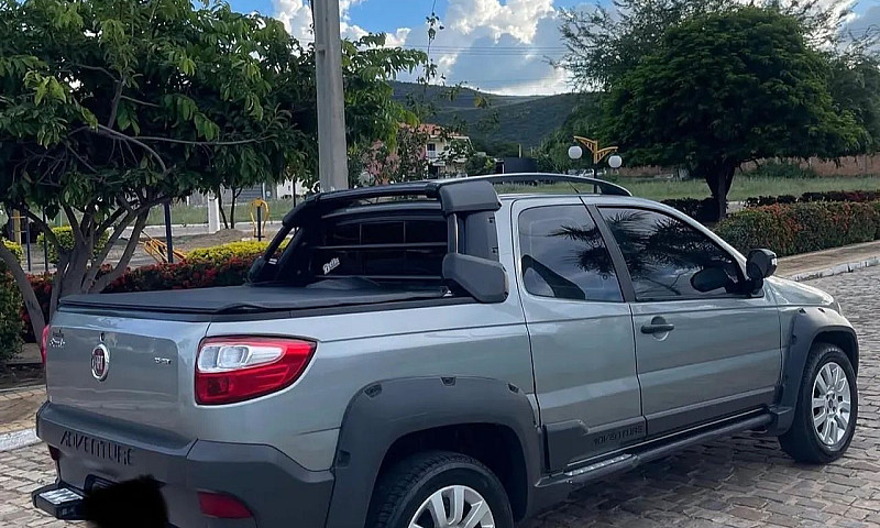 Fiat Strada Adventur...
