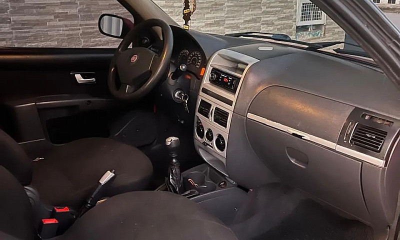Fiat Strada Trekking...