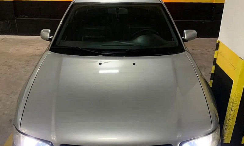 Audi A4 2.4 30V Tip....