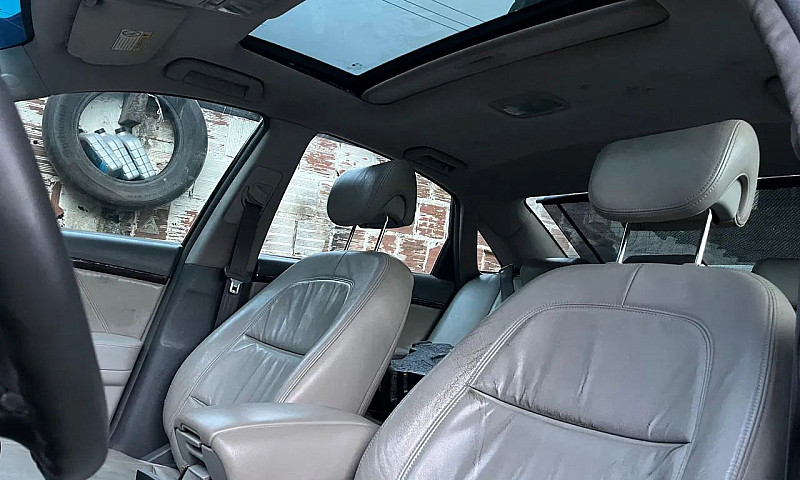 Hyundai Azera Gls 3....