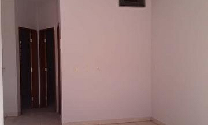 Casa 2/4, Vila Regin...