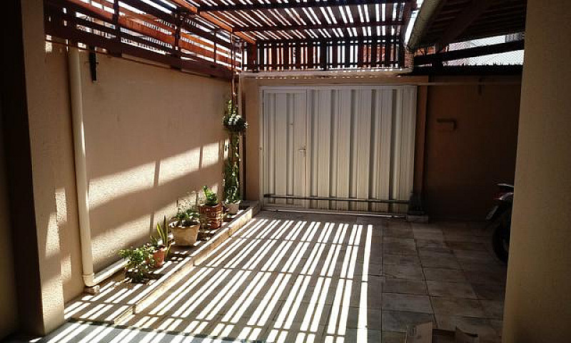 Casa À Venda Em Mess...