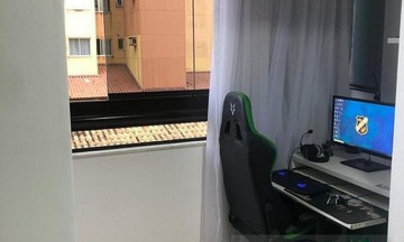Apartamento Em Praia...