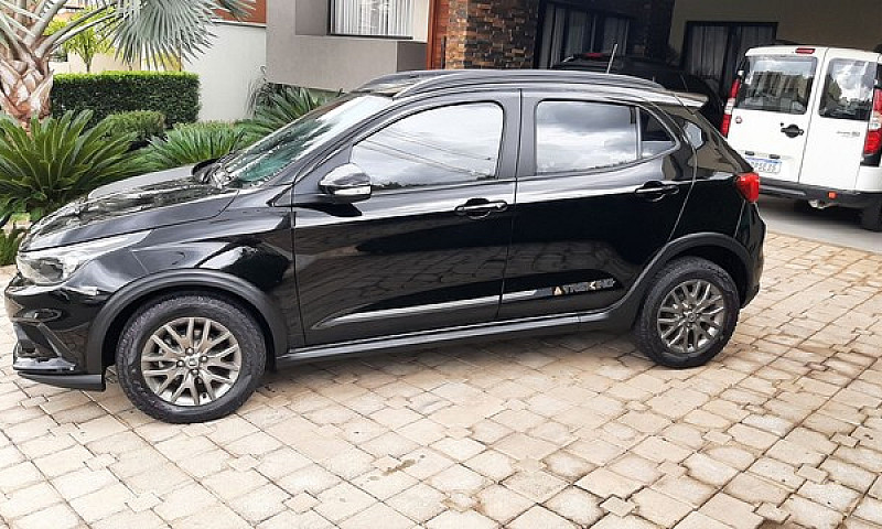 Fiat Argo Treking 1 ...