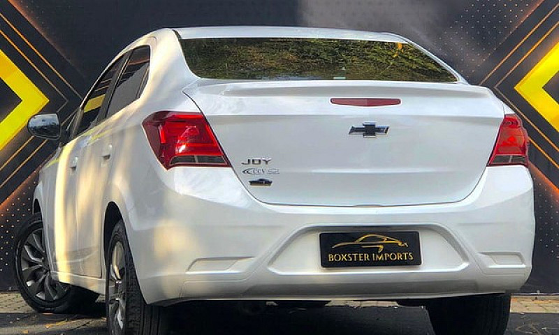 Chevrolet Onix Plus ...