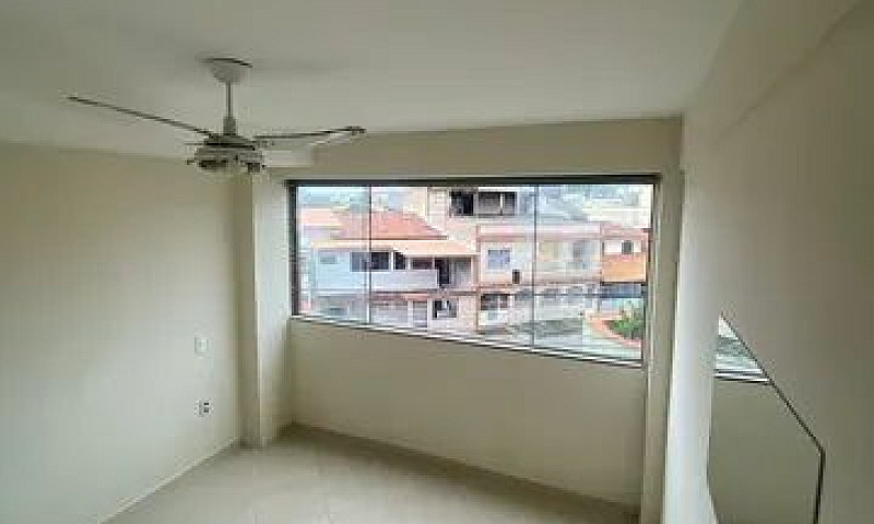 Alugo Casa Em Santos...